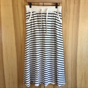 Women’s Saturday/Sunday skirt